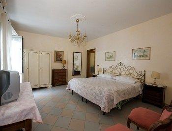 Soggiorno Burchi Firenze Bagian luar foto